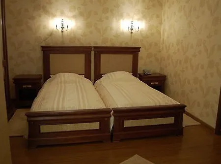 מלון Acapulco 3*